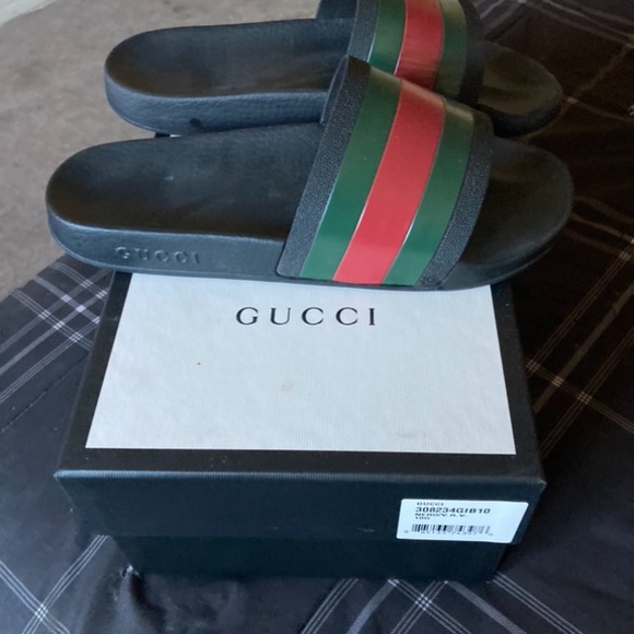 Gucci Slides - Picture 1 of 6